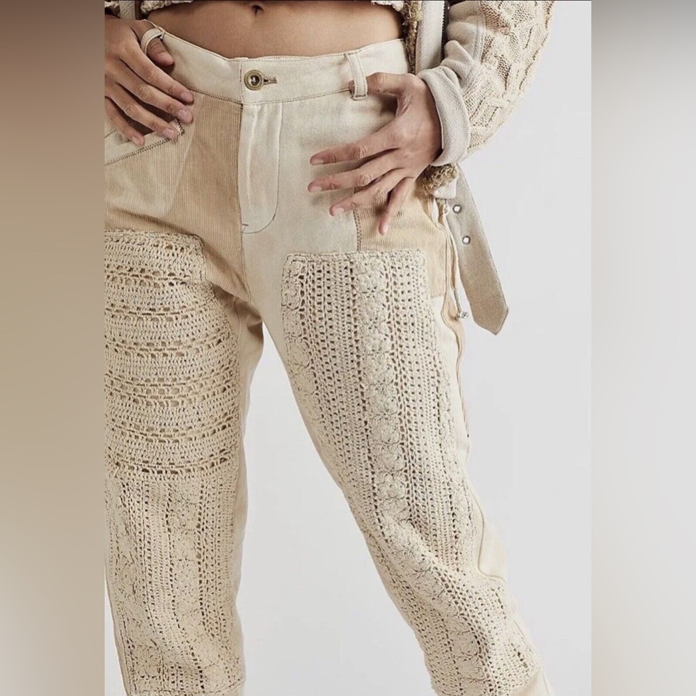 119. NWT Free People Pretty Lies Harem Pants - Picture 3 of 5